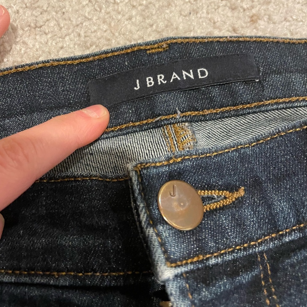 Authentic size 27 ripped J brand skinny jeansz